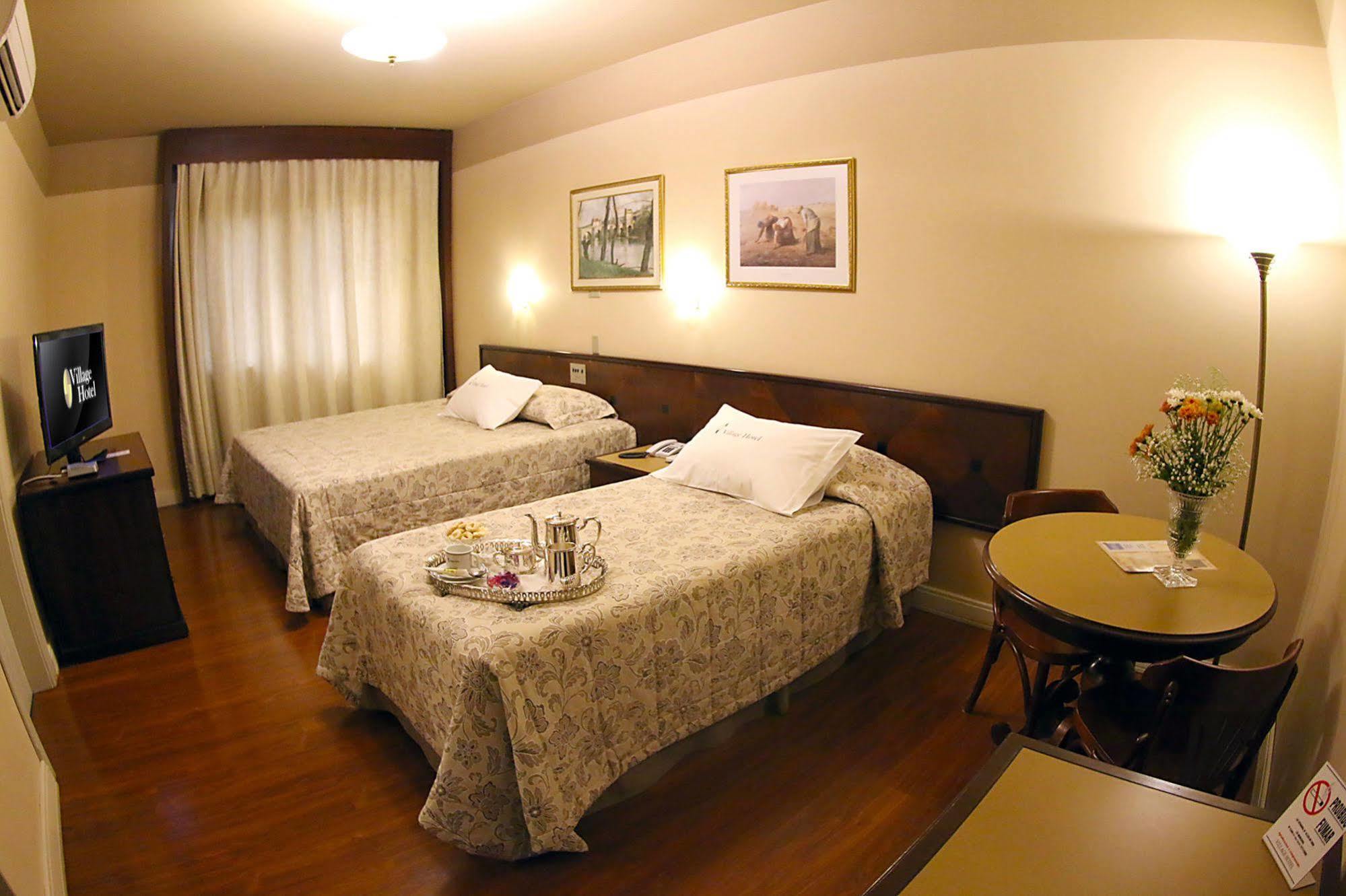 Village 3* Ponta Grossa (Parana)